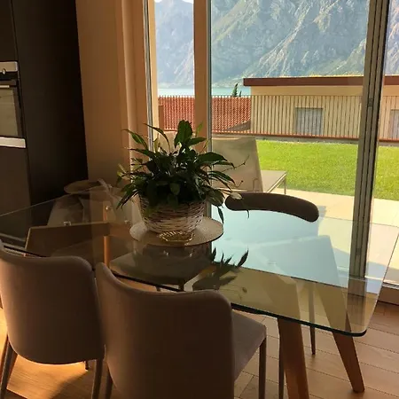 Apartment Lo Smeraldo
