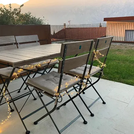 Lo Smeraldo Apartment