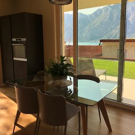 Lo Smeraldo Apartment