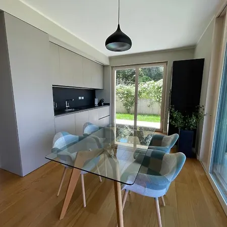 Lo Smeraldo Apartment